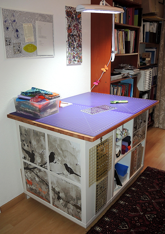 Mein neuer Schneidetisch und ein Einblick in die Nähecke