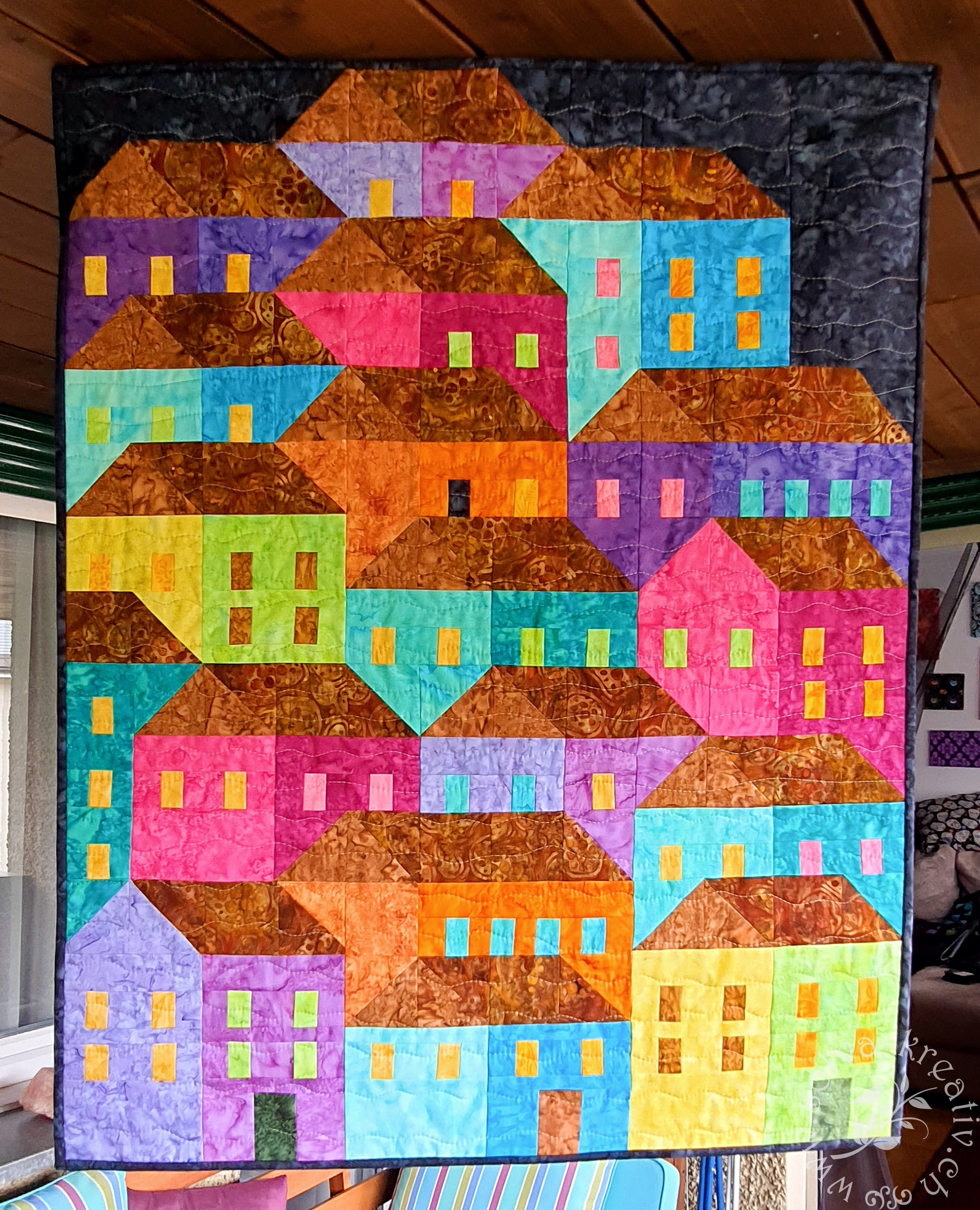 Hillside Houses Wandquilt