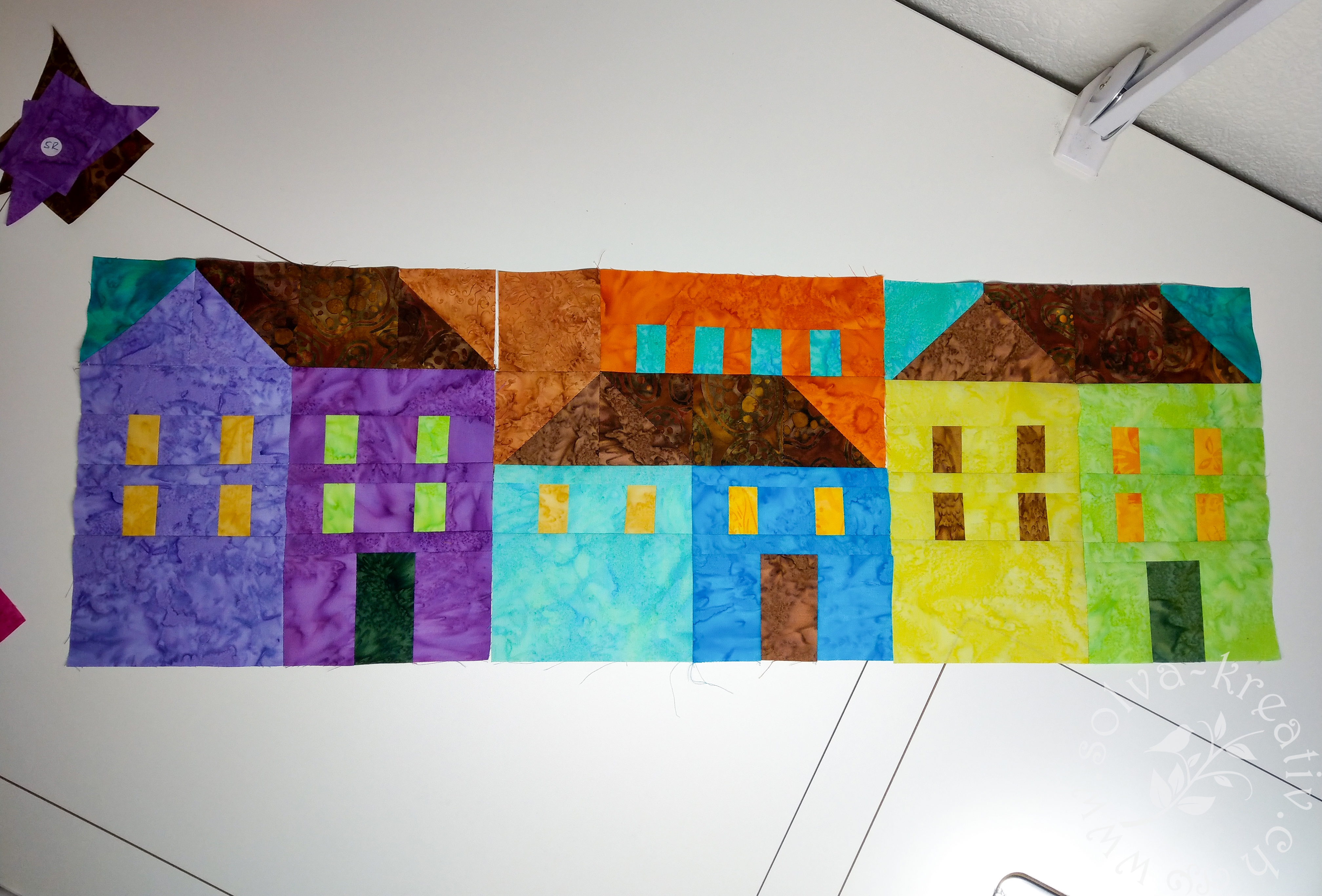 HillsideHousesQuilt4