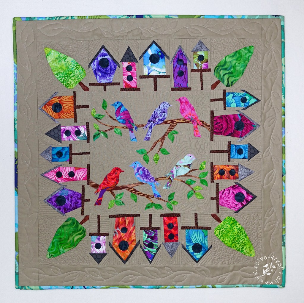 Birdhouse Village Wandquilt